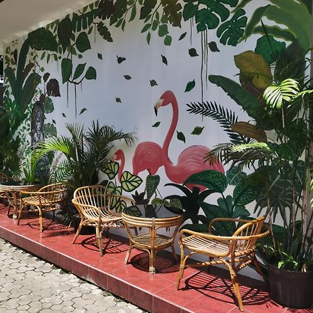 Hostel Snooze Ijen Banyuwangi  Zewnętrze zdjęcie
